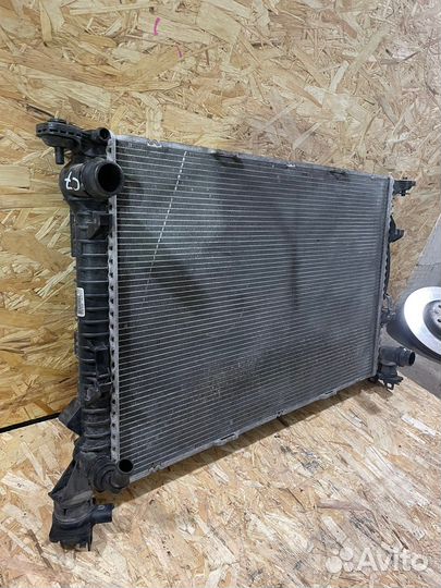 Радиатор охлаждения Ауди A6 C7 A7 Q5