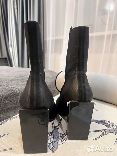 Ботинки женские