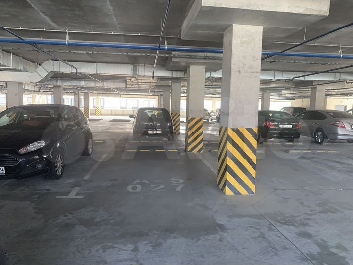 Машиноместо, 13 м²