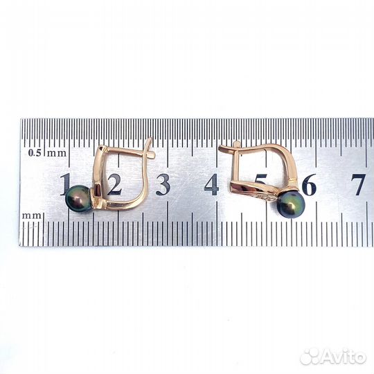 Золотые серьги с камнями 585пр. вес: 3,45гр