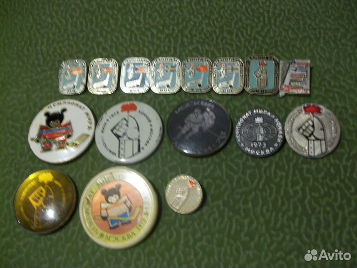 Чемпионат мира по хоккею 1973г значки