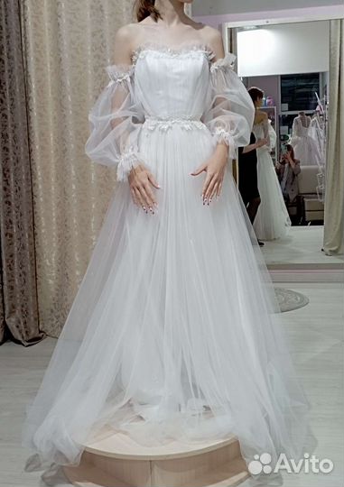 Вечернее платье