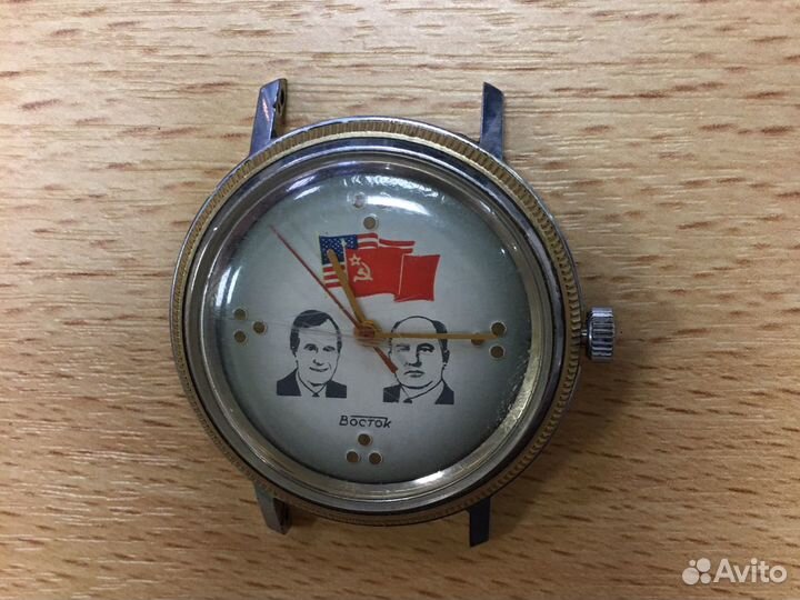 Часы советские