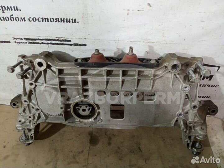 Подрамник передний VW Passat