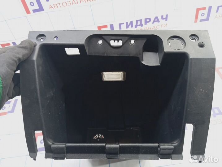 Бардачок Ford Focus 2 1539793