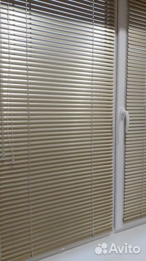 Жалюзи горизонтальные алюминиевые