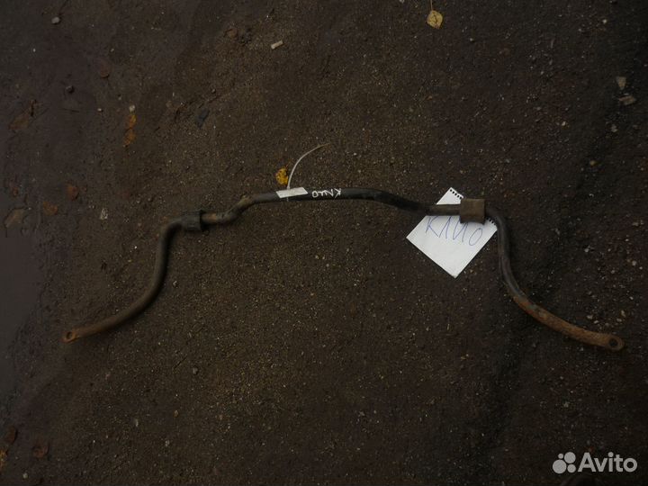 Поперечный стабилизатор передний Рено Клио