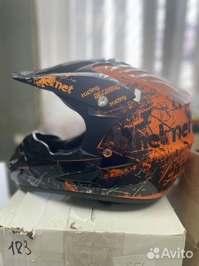 Мотошлем кроссовый