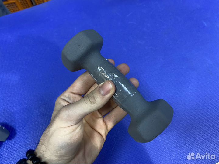 Гантель неопреновая Start Up HD1201 1кг