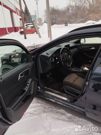 Mercedes-Benz GLA-класс 1.6 AMT, 2018, 114 000 км