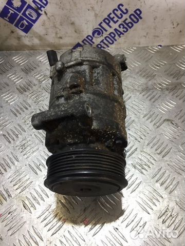 Компрессор кондиционера Audi A4 B7 седан 2.0 BRE