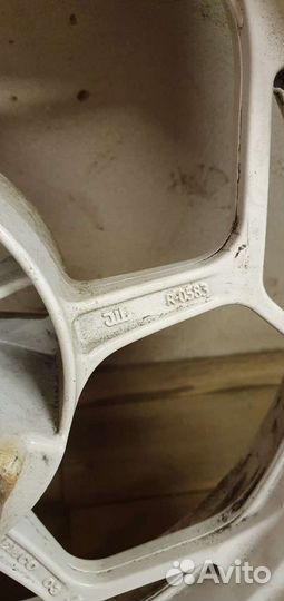 Задний колесный диск Kawasaki Ninja 300