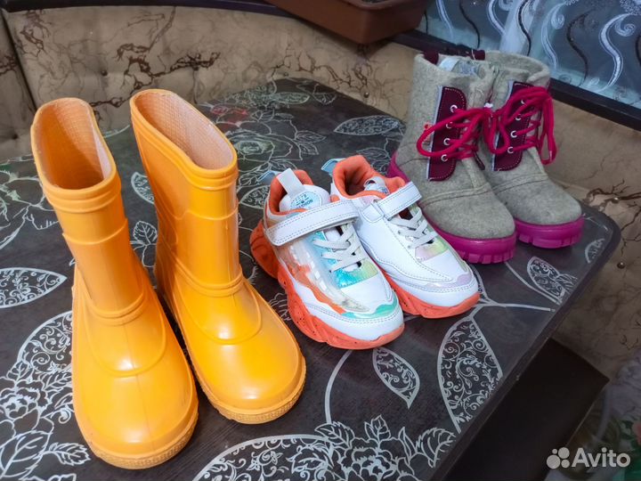 Обувь на девочку (размер 29)