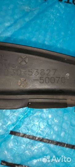 Защита крыла Лексус LS передняя правая 2006-2012