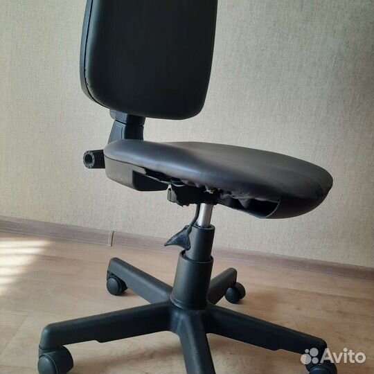 Компьютерное кресло бу