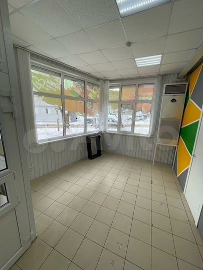 Торговое помещение, 58 м2, аренда