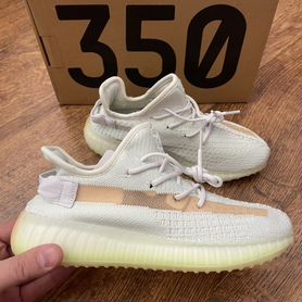 Кроссовки Adidas Yeezy Boost 350