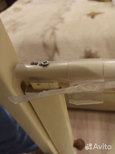 Кроватка детская 120*60 с матрасом и мобилем