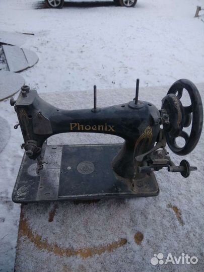 Швейная машинка Phoenix