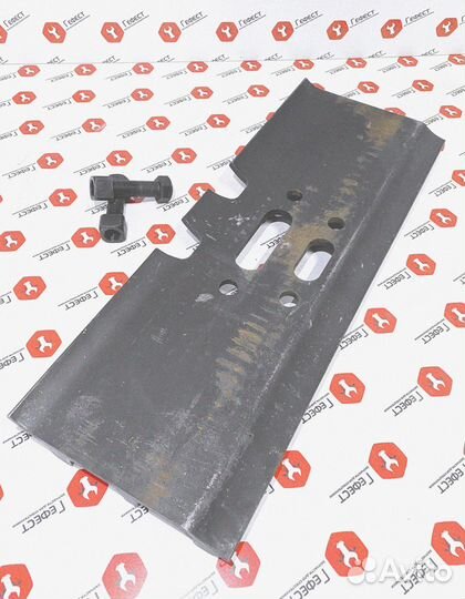 Башмак экскаватора Hitachi 931948