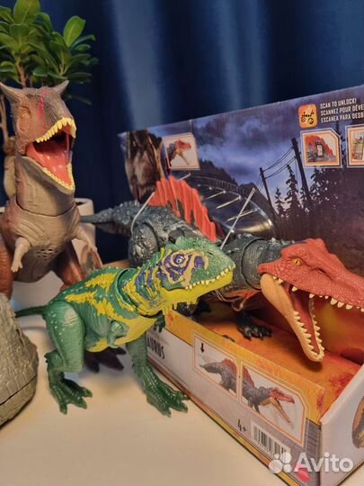 Динозавры jurassic world