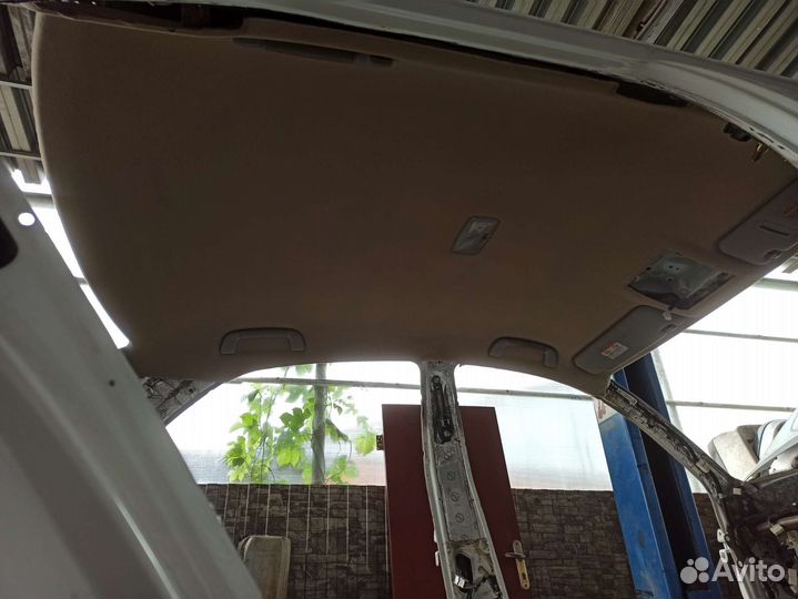 Mark X потолок