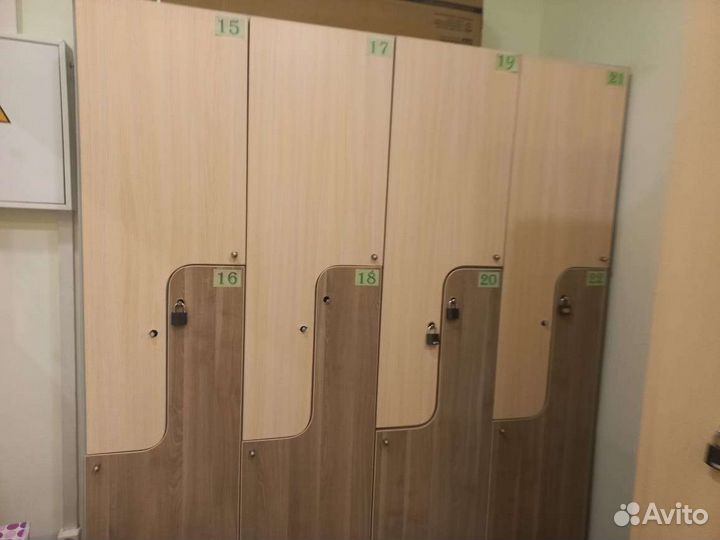Шкафчики в раздевалку бу