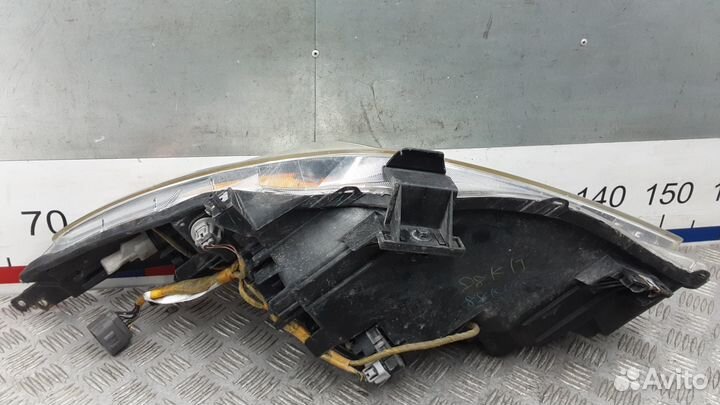 Фара Mazda 3 BL (2009-2013)