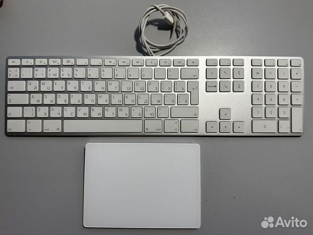 Apple USB Keyboard + Apple Magic Trackpad 2