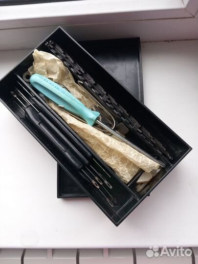 Вязальная машинка Нева 2