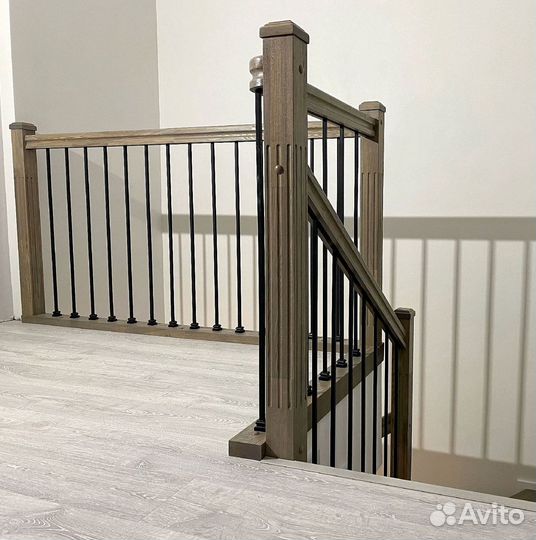 Лестница на второй этаж