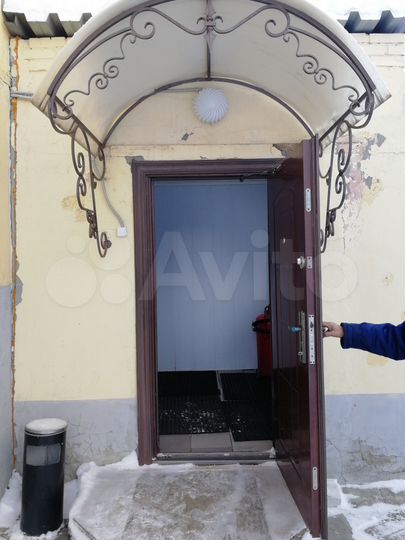 Здание, 143.5 м²