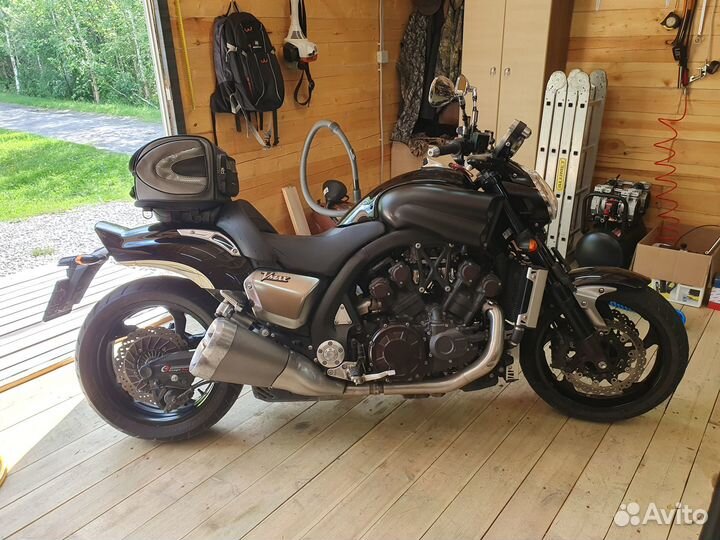 Yamaha v-max 1700