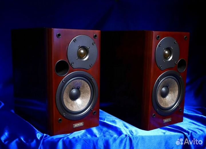 Полочники onkyo