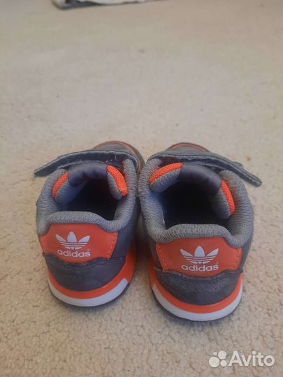 Кроссовки детские adidas