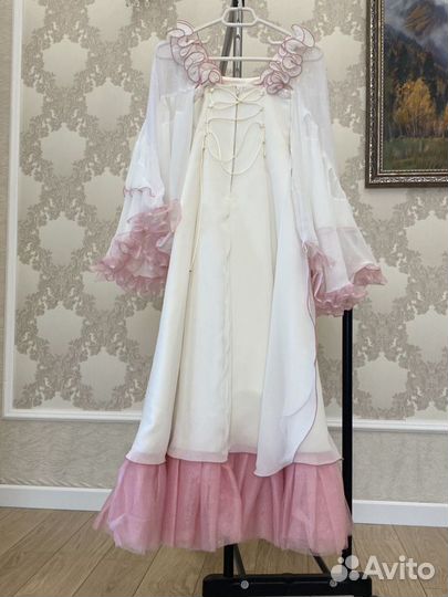 Платье концертное