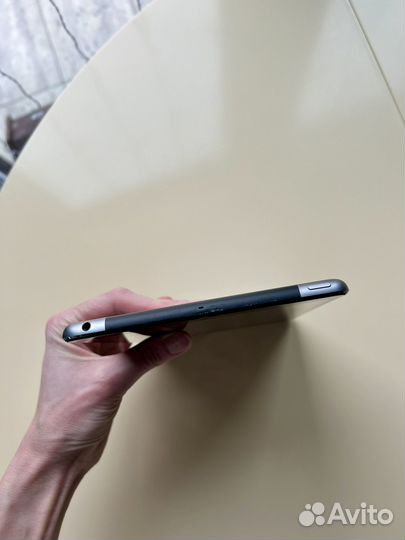 Планшет iPad mini 2 cellular 16 gb