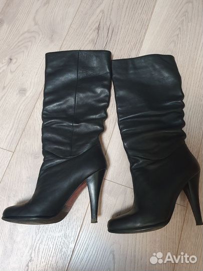 Кожаные сапоги 35р