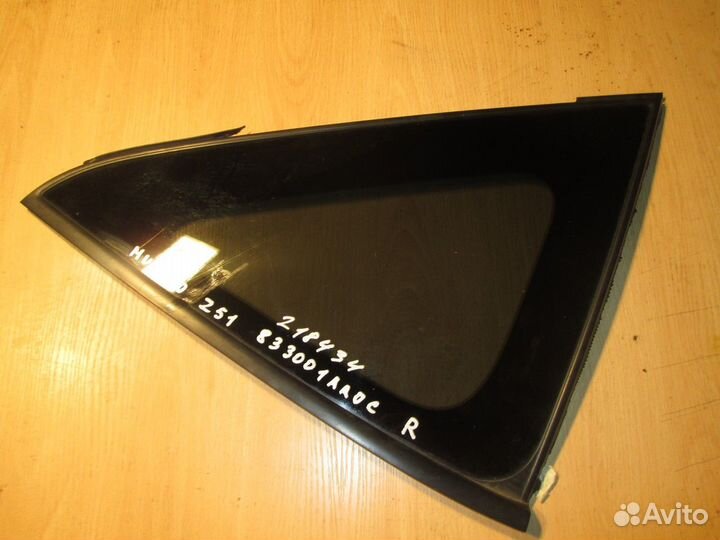 Стекло кузовное глухое правое (Nissan Murano)