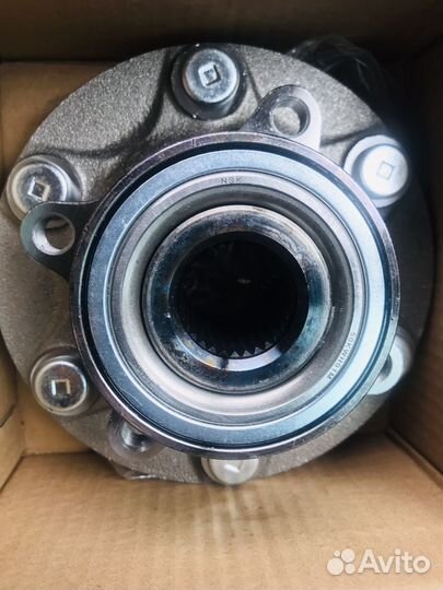 Ступица передняя mitsubishi Pajero III/IV 00