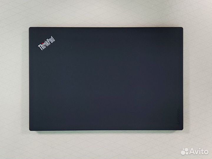 Lenovo ThinkPad X1 Carbon 5