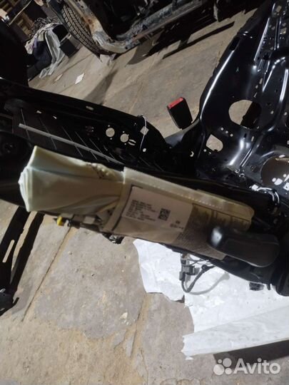 Подушка пассажирского сидения Volkswagen Jetta 6