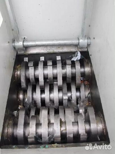 Шредер промышленный