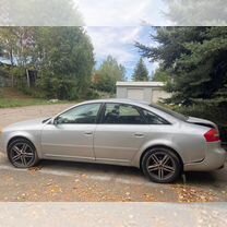 Audi A6 2.7 AT, 2002, битый, 300 000 км, с пробегом, цена 480 000 руб.