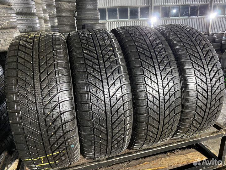 Goodyear Vector 4Seasons 205/55 R16