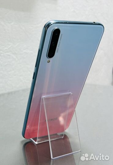 Смартфон Honor 30i 4/128Gb