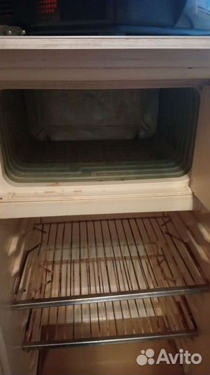 Холодильник бу маленький