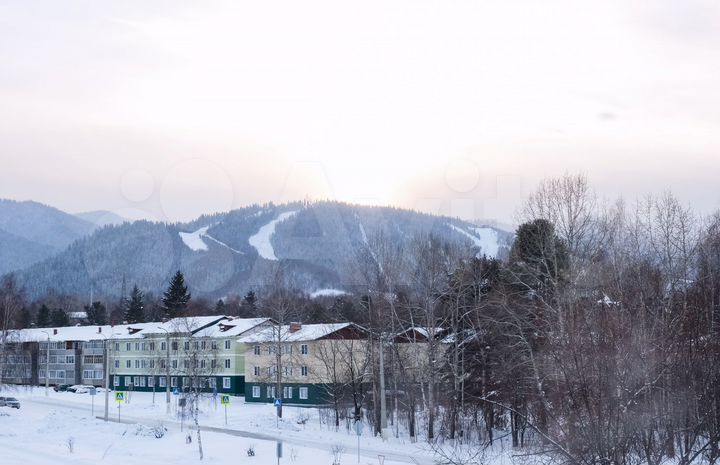 1-к. квартира, 32 м², 3/3 эт.