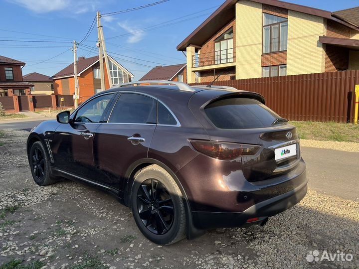 Infiniti QX70 3.0 AT, 2015, 248 000 км