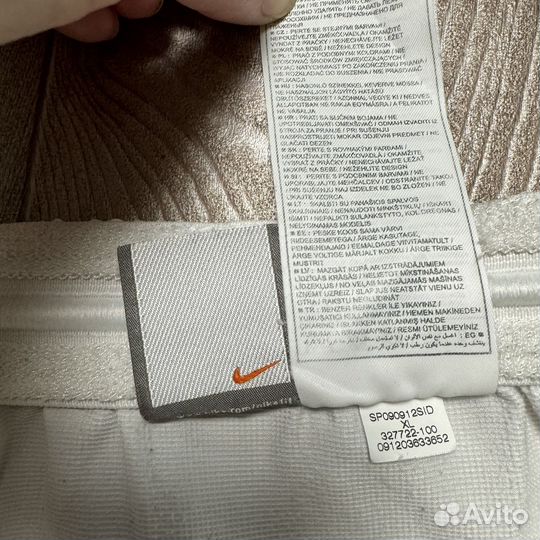 Шорты Nike